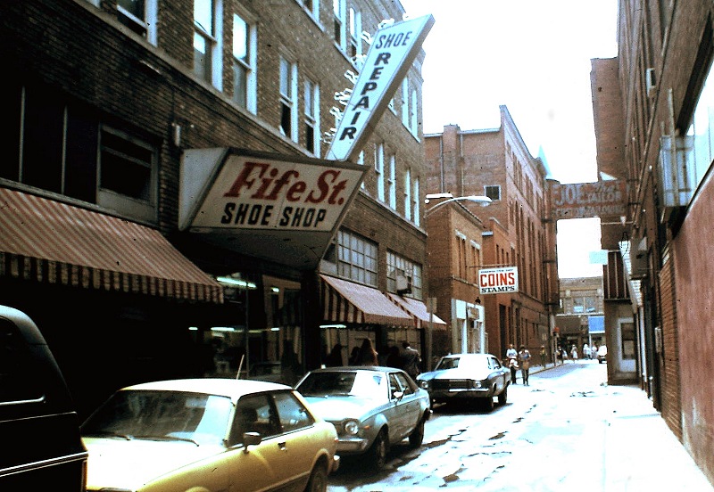 Fife Street Shoe Shop