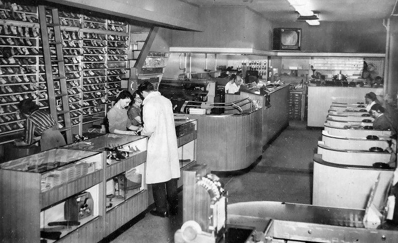 Fife Street Shoe Shop