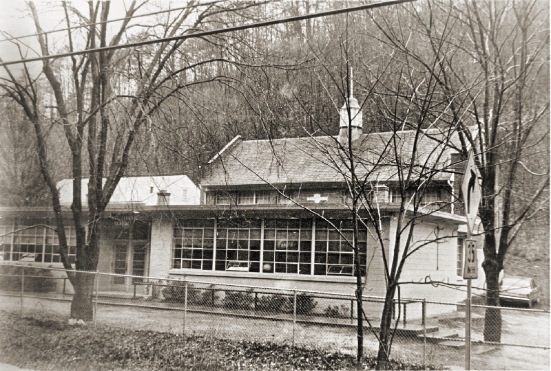 Maplelawn - Dry Branch School