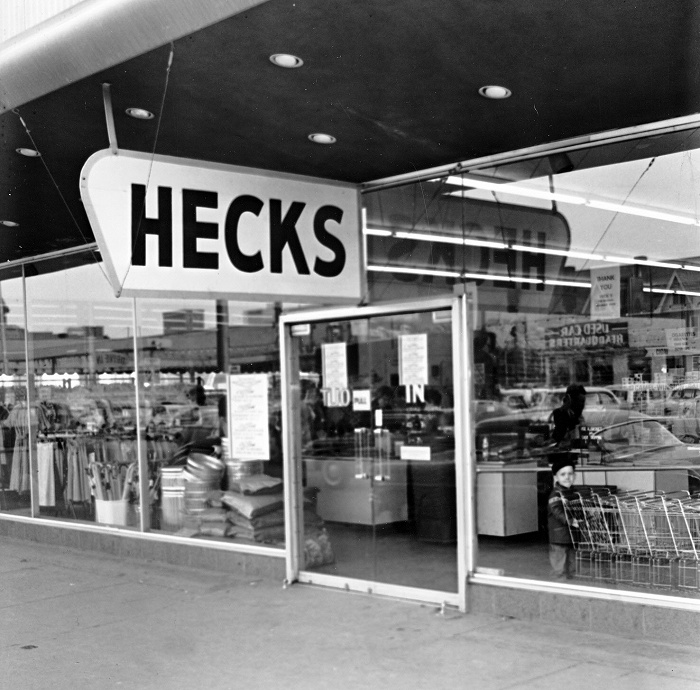 Hecks on Wash St