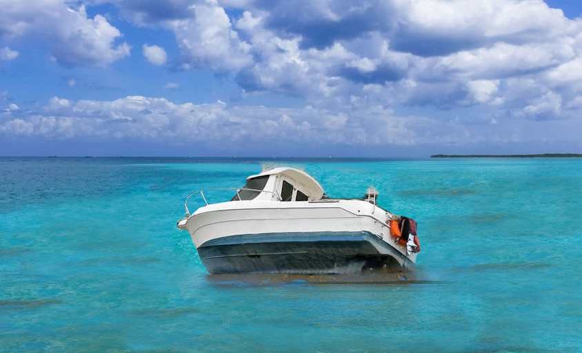 Tide boat